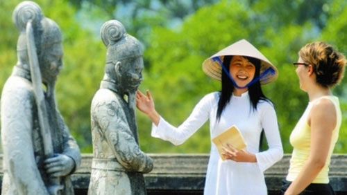 Vietnam reorienta el desarrollo integral de la cultura