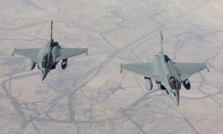 Estados Unidos lanza 25 ataques aéreos en Siria e Iraq contra el Estado Islámico