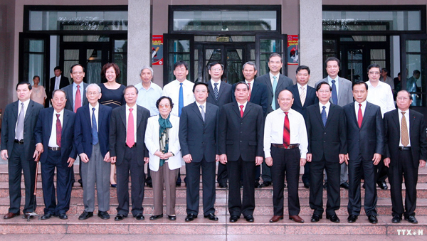 Conmemoran aniversario 65 del Departamento de Relaciones Exteriores del PCV