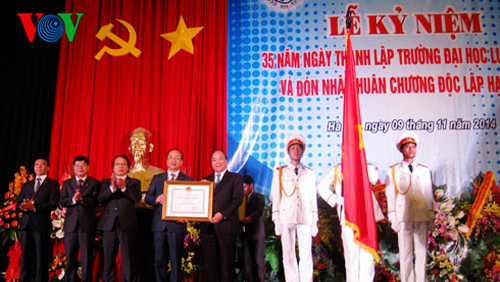 Vietnam renueva capacitación jurídica para defender la patria conforme a ley internacional