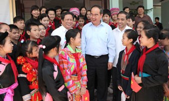Organiza Tuyen Quang Fiesta de gran unidad nacional