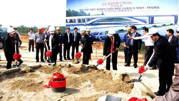 Inician construcción del puente Bac Luan II en la frontera Vietnam - China