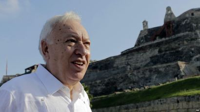 De visita en Cuba canciller de España