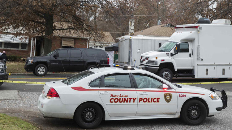 Heridos dos agentes del FBI cerca de Ferguson