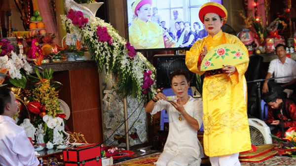 Inauguran Festival de Veneración a las Diosas de Hanoi de 2014