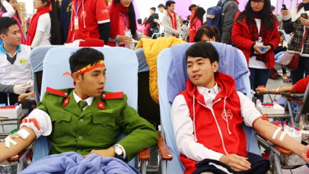 “Día Internacional de los Voluntarios” de 2014 en Vietnam