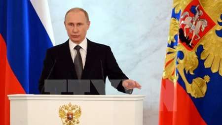 Vladimir Putin exhorta a agentes de seguridad rusos el enfrentamiento a nuevos retos y amenazas