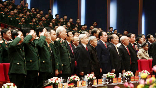 Se celebra fecha del Ejército Popular de Vietnam con actividades destacadas