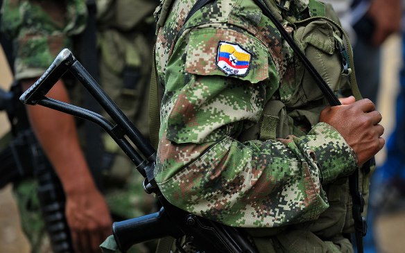 FARC de Colombia ponen en libertad a soldado gubernamental