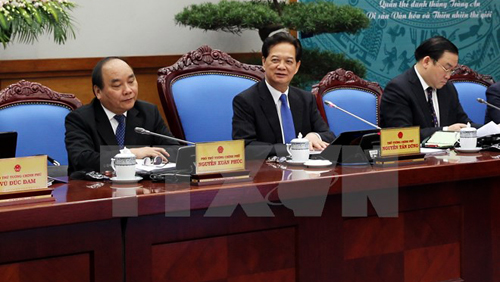 Vietnam se esfuerza por cumplir el plan quinquenal con mejores resultados