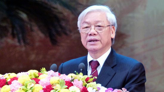 Continúa conmemoración de Partido Comunista de Vietnam