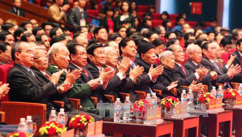 Acto solemne por aniversario 85 del Partido Comunista de Vietnam