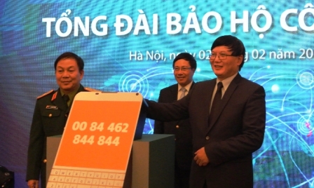 Un número de teléfono para proteger vietnamitas en el extranjero