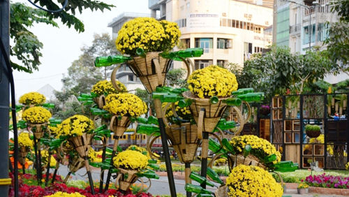 Festivales de calle floral y libros en saludo al Tet tradicional 2015 en Ciudad Ho Chi Minh