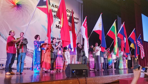 Asiste Vietnam al Foro Popular de ASEAN 20l5