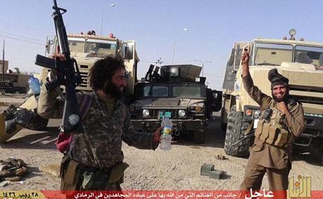 Insiste Estados Unidos en su estrategia en Iraq