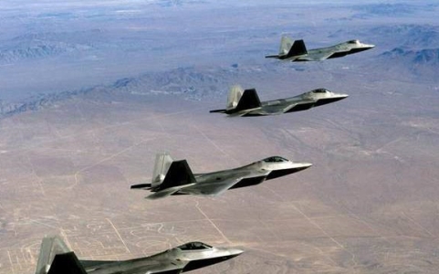 Estados Unidos y aliados comprometidos en estrechar cooperación contra yihadistas