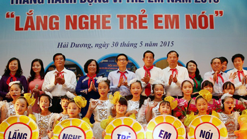 Mes de Acción por la Niñez de 2015 por el respeto a los derechos participativos del niño