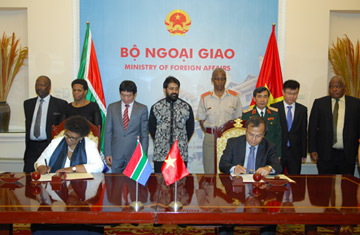Estrechan relaciones de Asociados Vietnam y Sudáfrica