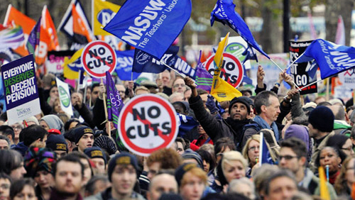 Marcha de gran calibre en Reino Unido en rechazo a la política de austeridad