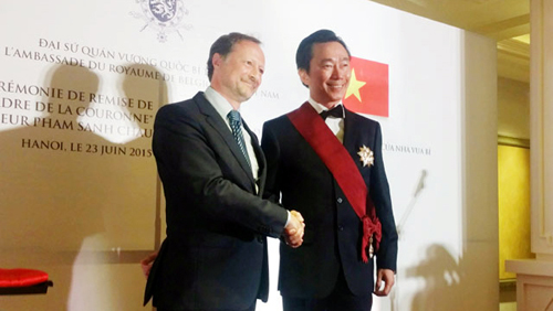 Reconoce Bélgica aportes del exembajador de Vietnam en el reino