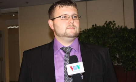 Experto estadounidense aprecia visita del líder partidista vietnamita a su país