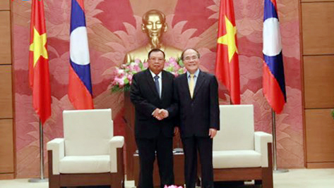 Continúan Vietnam y Laos reforzando sus lazos especiales por un futuro más brillante