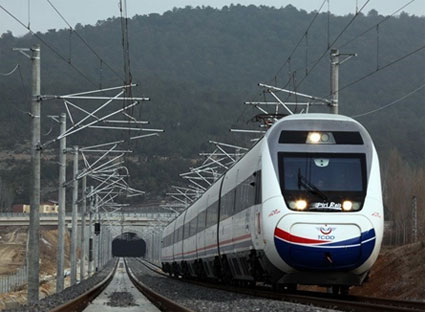 Reanudación de ruta de ferrocarril: Inicio para la cooperación intercoreana