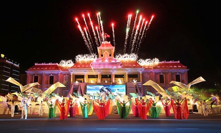 Festival Marítimo Nha Trang 2015 deja buenas impresiones en el corazón de turistas