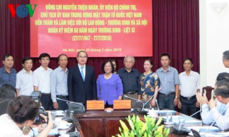 Urgen a aplicar políticas en favor de las personas con méritos revolucionarios