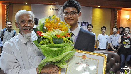 Vu Xuan Trung, joven de oro en matemática de Thái Binh
