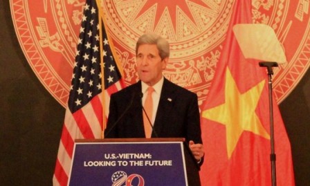 John Kerry: Estados Unidos-Vietnam avanzan a un mejor futuro
