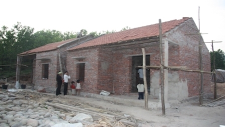 Promulgan política a favor de condiciones de viviendas para familias pobres