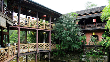 Casas con jardín, sitios tranquilos de la excapital imperial Hue