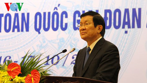 Honran a los presidentes más destacados del Frente de la Patria en comunas y barrios