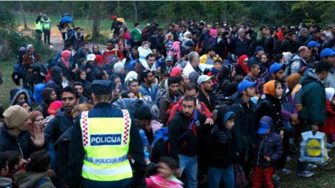 Hungría anuncia cierre de la frontera con Croacia para impedir entrada de migrantes