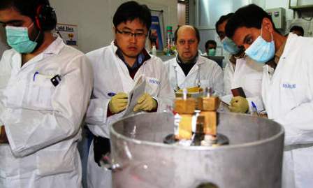 Irán comienza a desactivar sus centrifugadoras nucleares