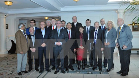 Presentado Grupo de Congresistas Amigos de Vietnam en Europa