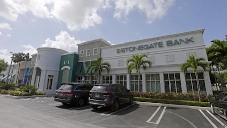 Primer banco estadounidense a lanzar tarjetas en Cuba