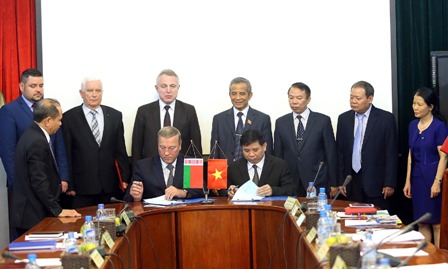 Sindicatos de Vietnam y Bielorrusia fortalecen cooperación