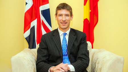 Vietnam y Reino Unido aumentan cooperación para controlar el tráfico de animales y plantas salvajes