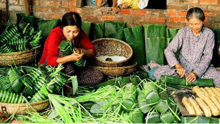 Costumbres de la celebración del Tet en diferentes regiones vietnamitas