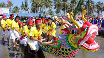 Diversas actividades culturales y festivas en Vietnam en el inicio del Año del Mono