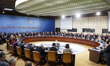 OTAN acuerda reforzar su presencia militar en Europa del Este