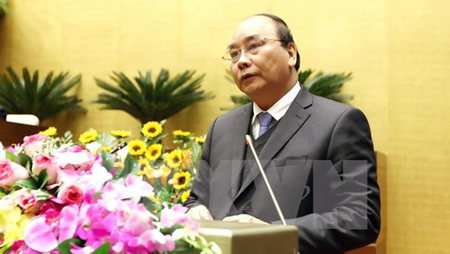 Viceprimer ministro Nguyen Xuan Phuc visita provincia de Hai Duong en ocasión del Tet 2016