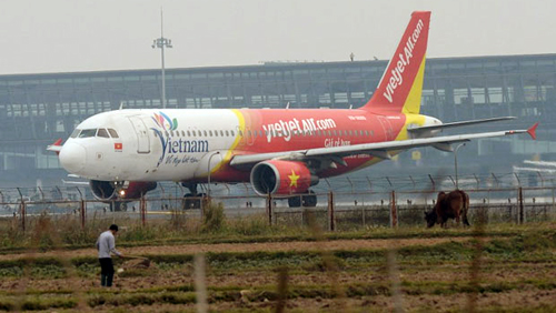 Vietjet Air firma contratos de grandes valores en Singapore Airshow 2016