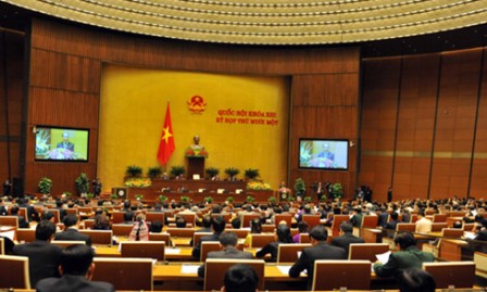 Altos dirigentes vietnamitas presentan informes sobre sus trabajos ante Asamblea Nacional