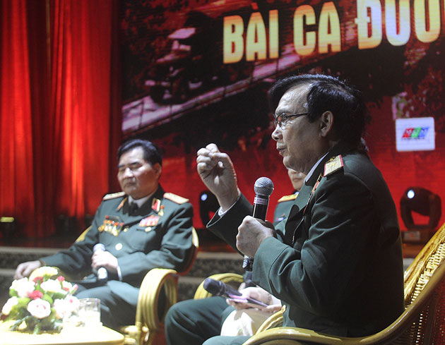 Conmemoran victoria de campaña del Camino 9 Sur de Laos