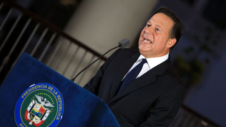 Gobierno panameño creará un comité independiente para estrechar controles financieros