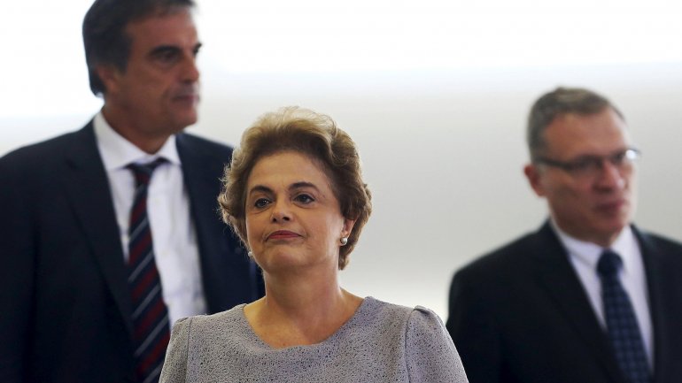 Dilma Rousseff denuncia un intento de golpe de Estado en Brasil